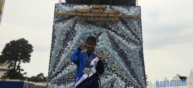 SMP Negeri 02 Batu Raih Dua Medali Perak Kejuaraan Karate Jatim Open 2024 Piala Kemenpora RI